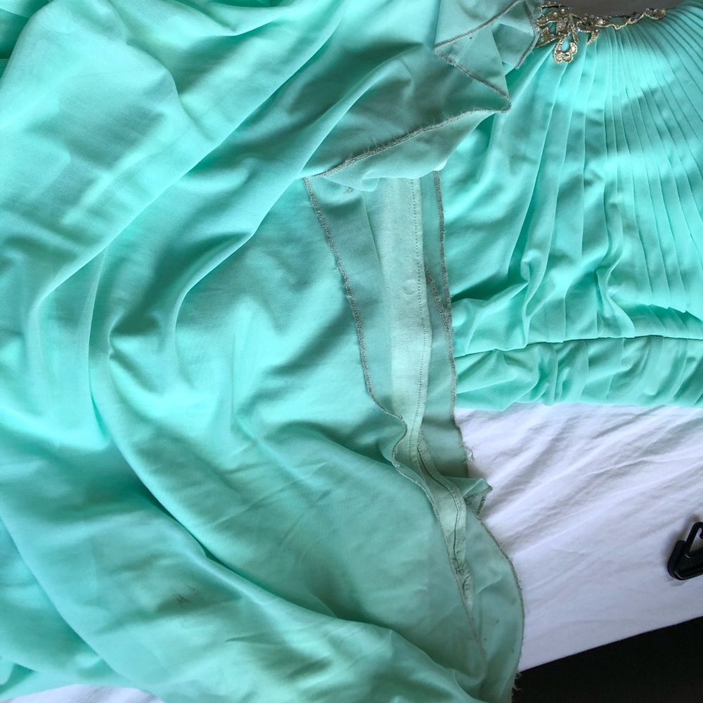 TEAL ONE SHOULDER SLIT DRESS - Picture 7 of 8